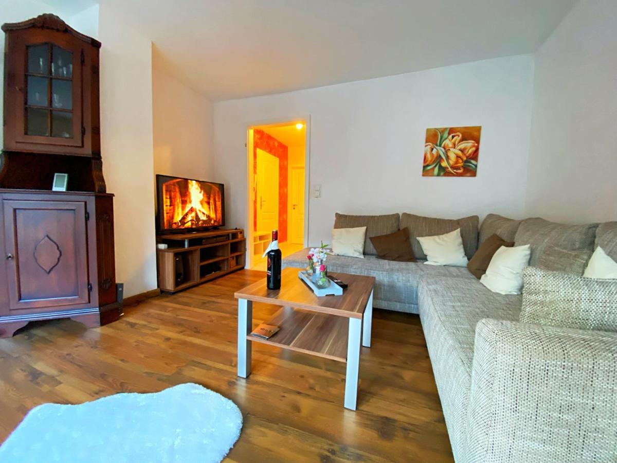Appartement Schoene Fewo Moselblick Wlan Netflix Freizeitpark à Klotten Extérieur photo