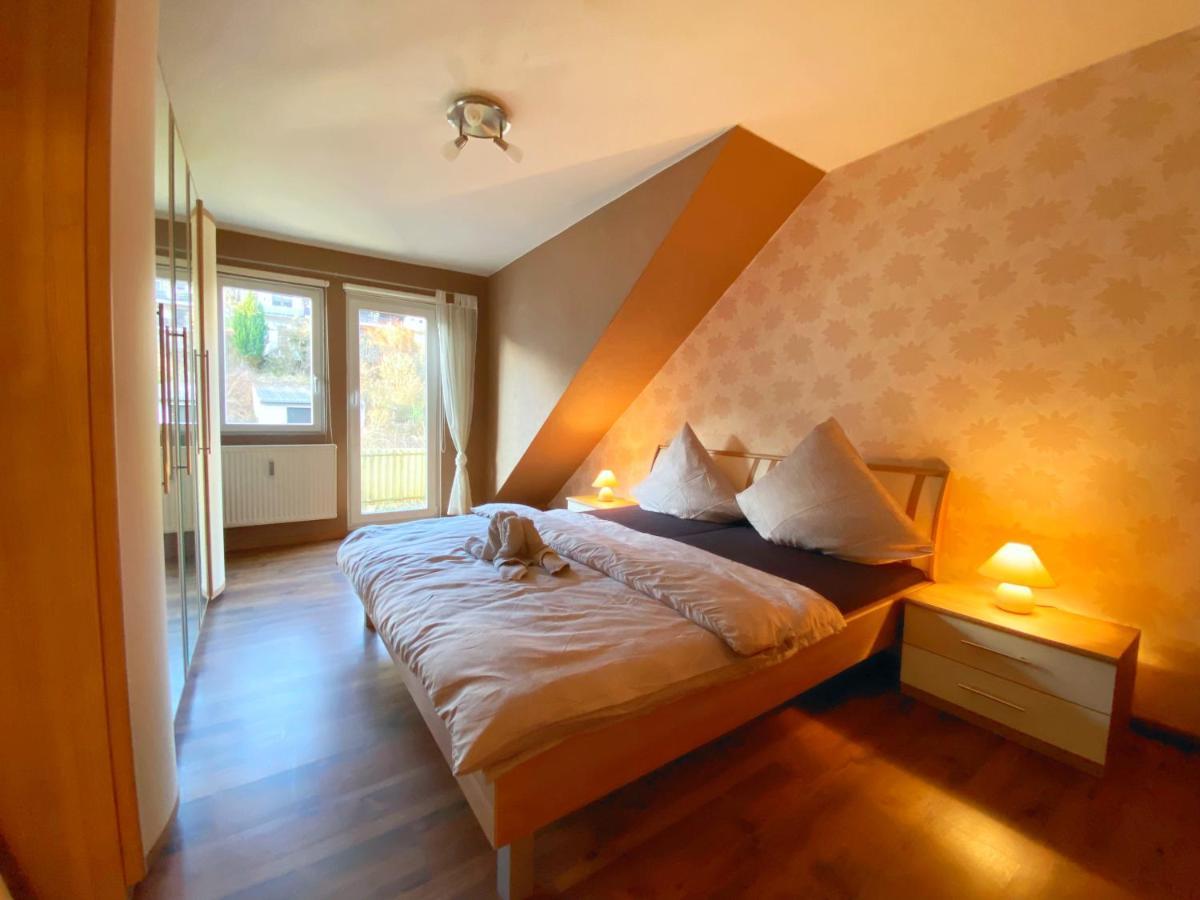 Appartement Schoene Fewo Moselblick Wlan Netflix Freizeitpark à Klotten Extérieur photo